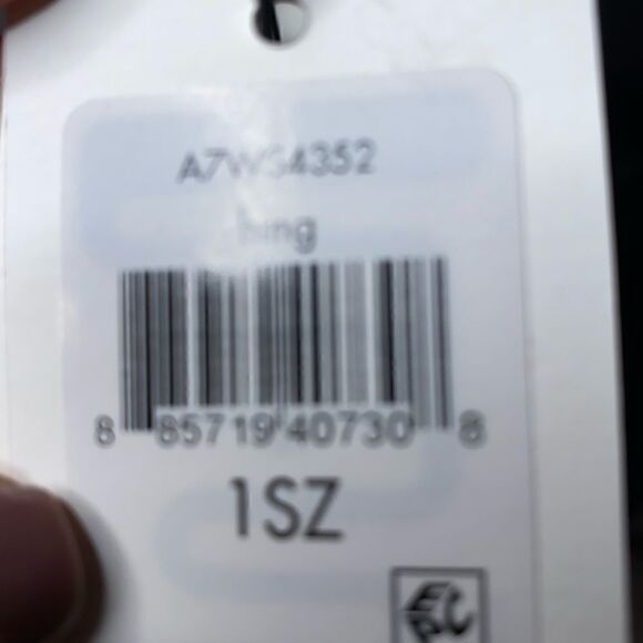 Calvin Klein Scarf wrap grey ivory beige striped 76 x 24 + fringe soft NWT - Picture 13 of 14